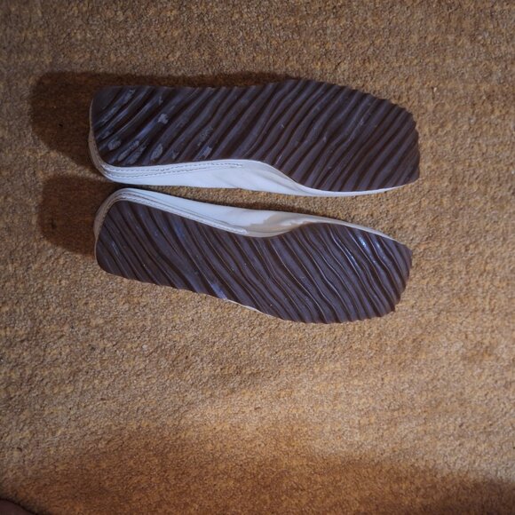 DOLLHOUSE MULES. - Picture 3 of 3